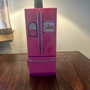 Barbie refrigerator (2008)